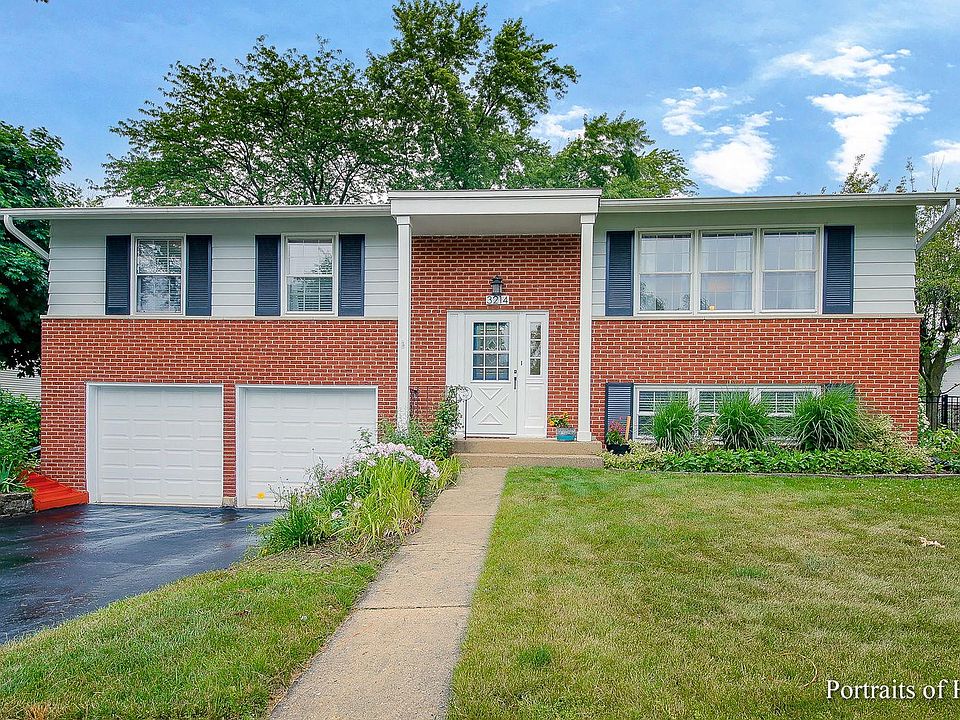 1st image of 3214 Woodridge Dr