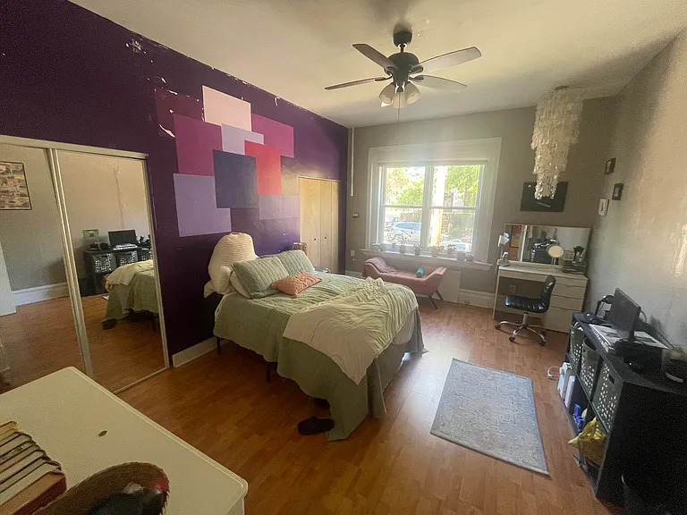 912 Ivy St #1 — Photo 4
