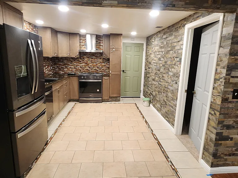 506 San Marco St — Photo 17