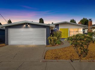 1575 Kavanaugh Dr, East Palo Alto, CA 94303