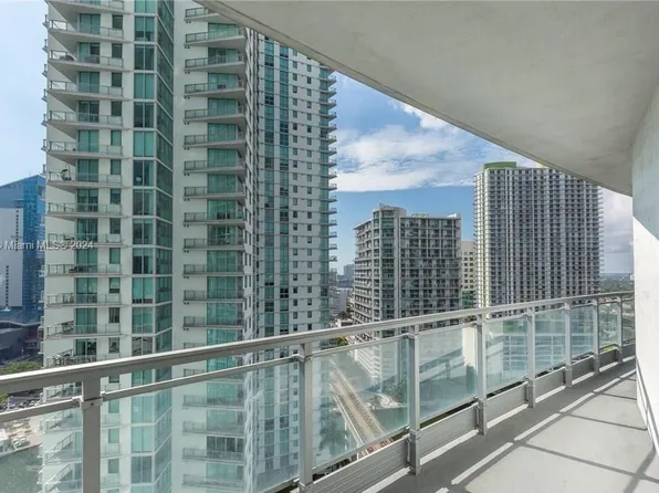 90 SW 3rd St APT 2511, Miami, FL 33130