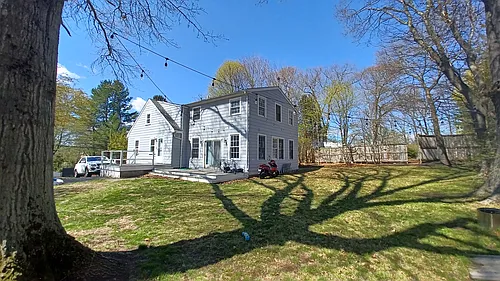 285 Lowell St Photo 1