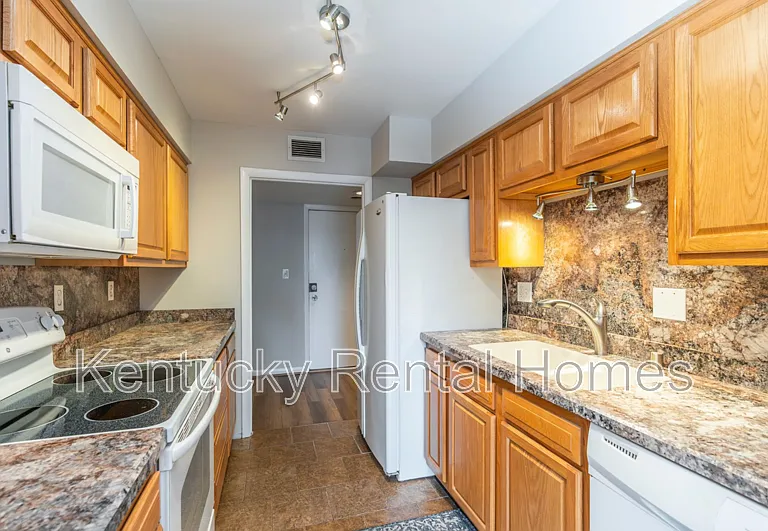 750 Shaker Dr #1016 — Photo 15