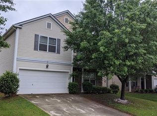 8607 Earthenware Dr, Charlotte, NC 28269