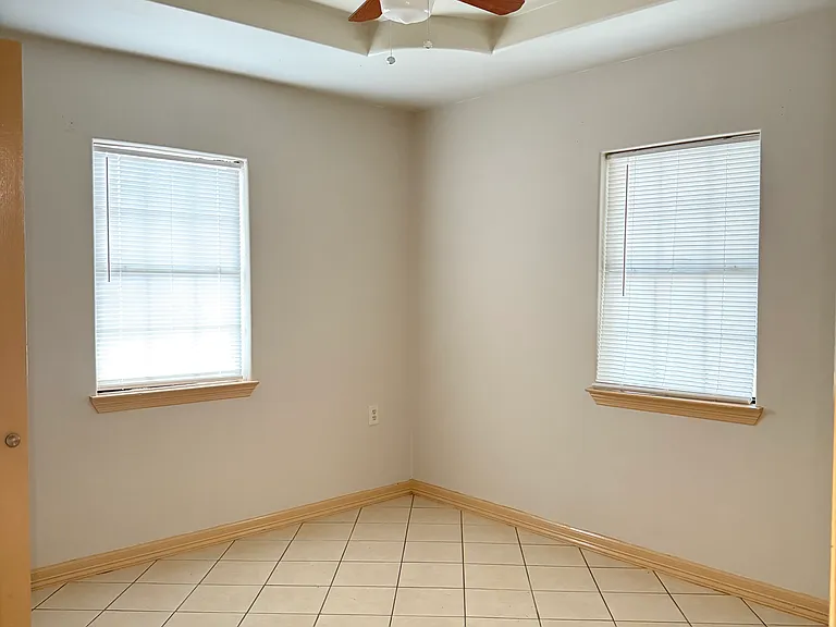 5831 Buffel St #3 — Photo 5