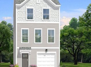 1935 Orangeburg St, North Charleston, SC 29405