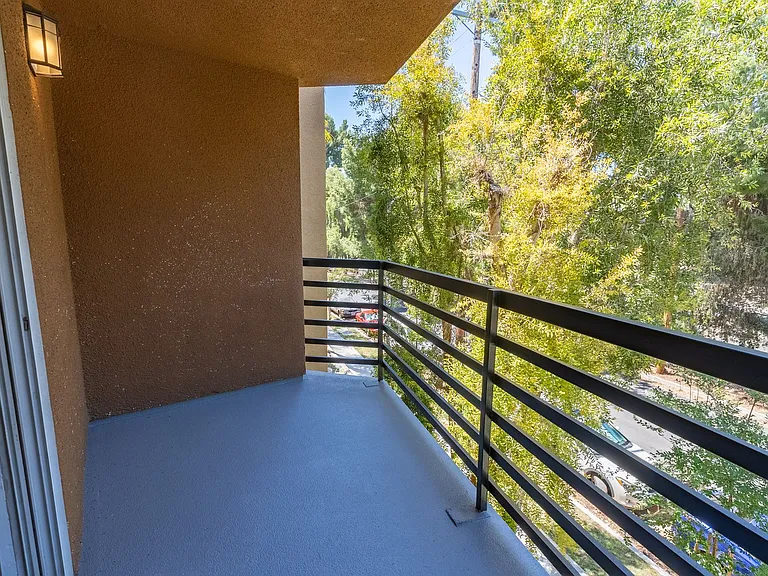 14056 Valleyheart Dr. — Photo 22