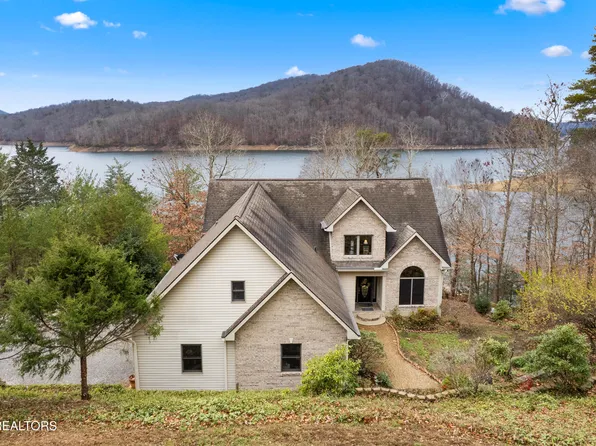 1420 Lakeview Dr, Sharps Chapel, TN 37866