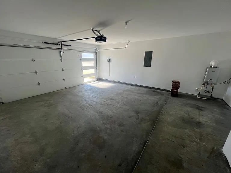 12916 Wempe Way — Photo 4