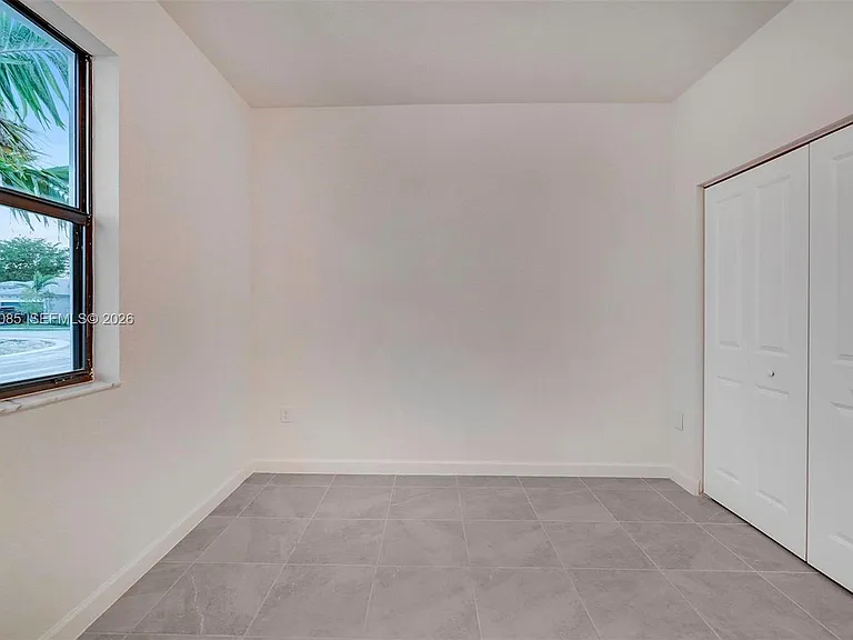 13417 SW 285th St — Photo 13