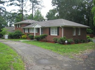 2930 Country Ct NW, Kennesaw, GA 30152