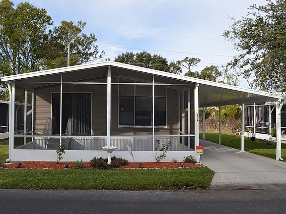 2nd image of 504 Sunnybrook Cir W