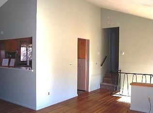 240 Carolina Rd, Yorktown Heights, NY 10598