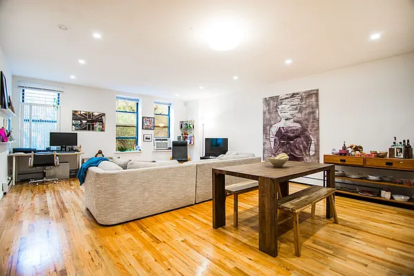 Rented by First Point Management | media 15