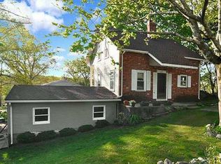 640 Phenix Ave, Cranston, RI 02921