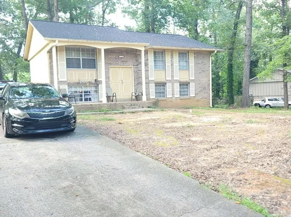 3095 Fern Valley Dr SW, Marietta, GA 30008