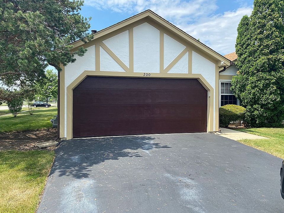 1st image of 200 Whitewood Dr