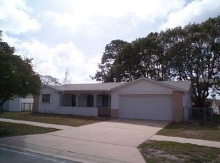 6206 Moog Rd, Holiday, FL 34690
