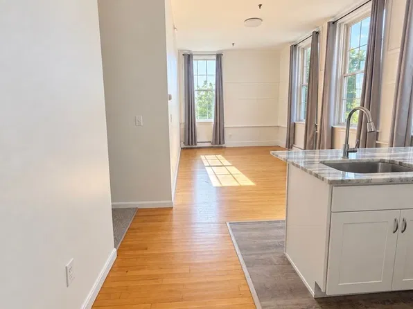 2 Pleasant Street Apartments | Renovated Downtown Living in Somersworth, 2 Pleasant St #8, Somersworth, NH 03878