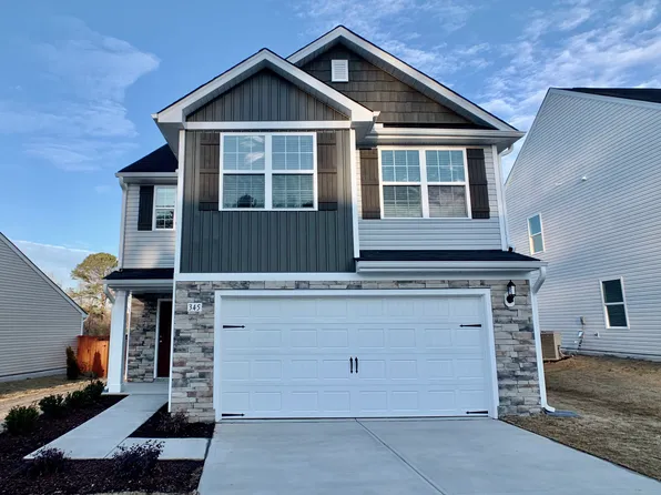 345 Rustling Way, Zebulon, NC 27597