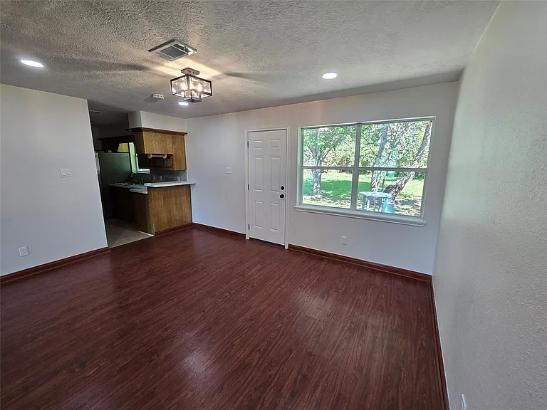 65 Paisano Ln — Photo 5