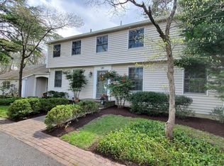 185 S Lakeside Dr E, Medford, NJ 08055