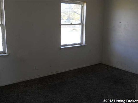 5th image of 4724 Fegenbush Ln