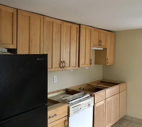 5th image of 24 N 2nd St Unit 2