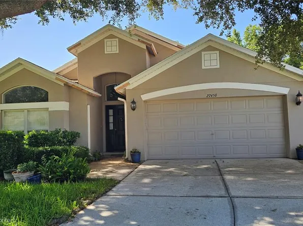 27450 Sugar Loaf Dr, Wesley Chapel, FL 33544