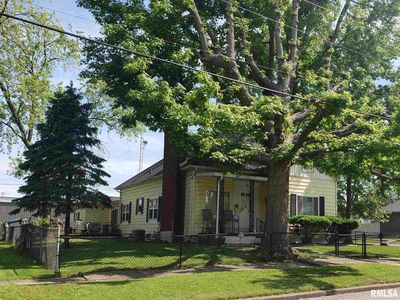 1109 E Oak St, West Frankfort, IL, 62896
