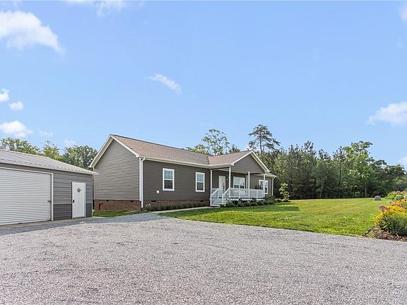 3rd image of 34 Paschal Rd