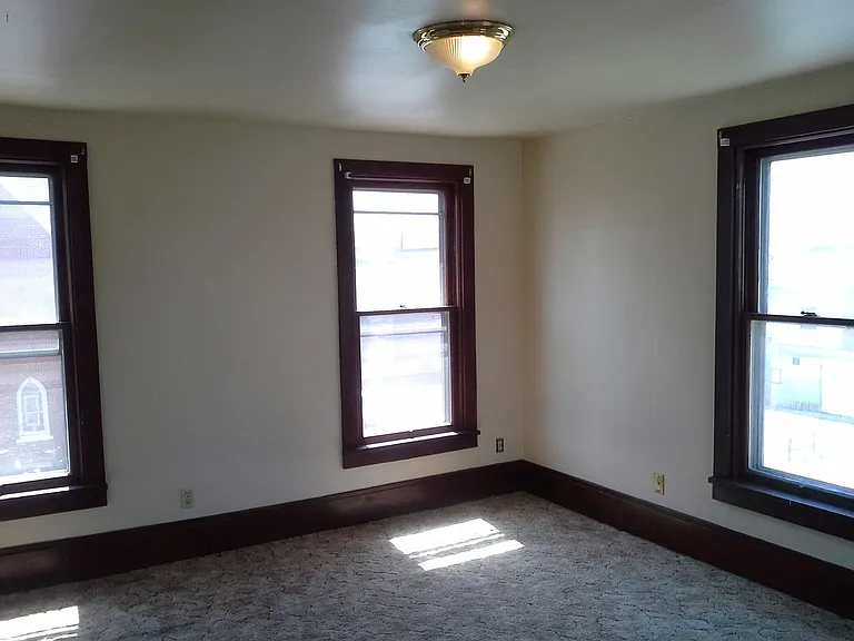 56 W Main St — Photo 18