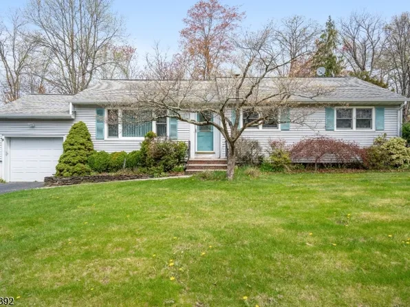 24 Sandra Ln, Wayne Twp., NJ 07470