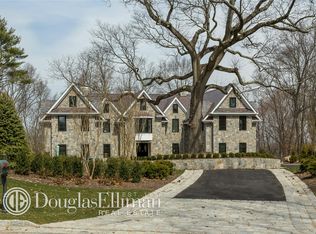 9 Mansion Hill Dr, Syosset, NY 11791