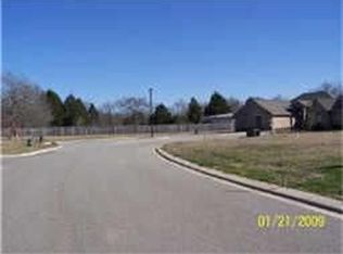 104 Friendswood Cir, Fairfield, TX 75840