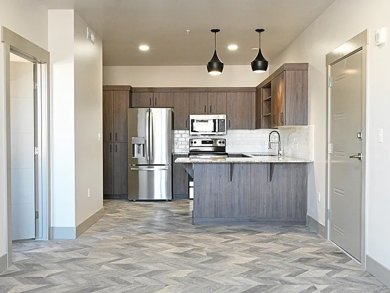 Lofts On Broadway — Photo 22