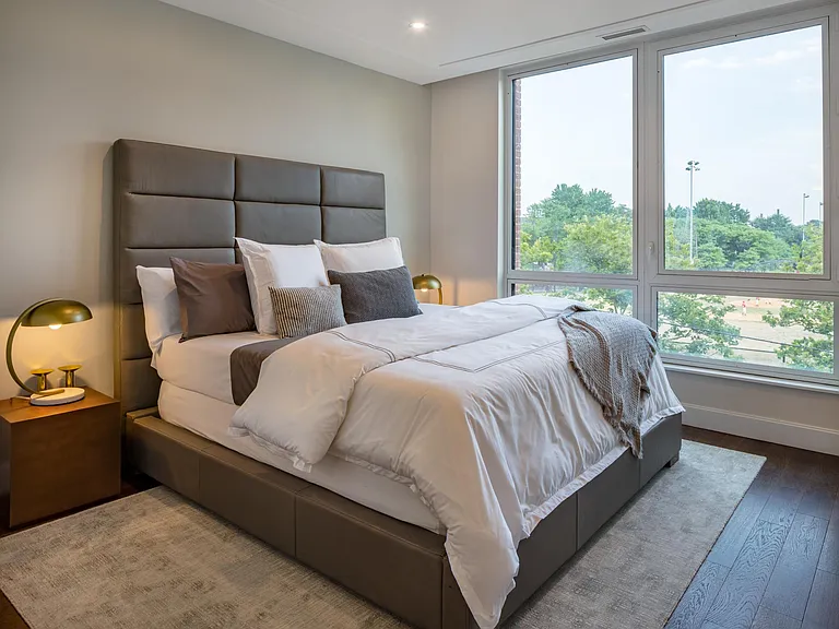 372 9th Luxury Rentals — Photo 74