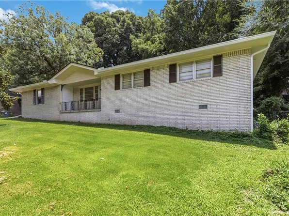 4406 Arcadia Dr, Norcross, GA 30093