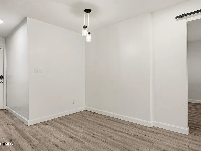 2219 N 74th Pl — Photo 15
