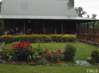 561 Sam Dark Rd, Siler City, NC 27344