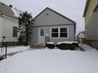 928 S 74th St, Milwaukee, WI 53214