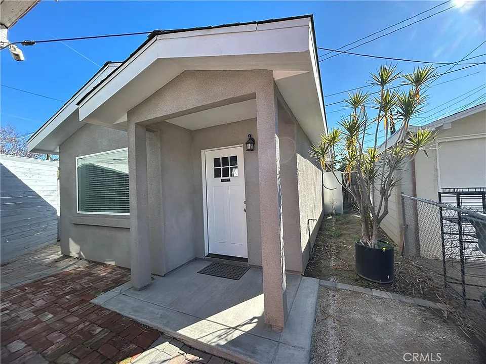 3152 Lime St