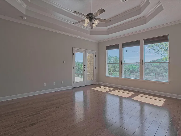 125 Waterford Ln — Photo 16