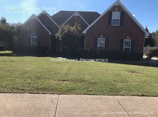 2621 Maylon Dr, Murfreesboro, TN 37128