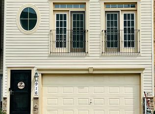 916 Whitstable Blvd, Arnold, MD 21012