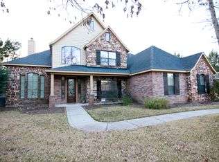 15432 Queen Elizabeth Ct, Montgomery, TX 77316