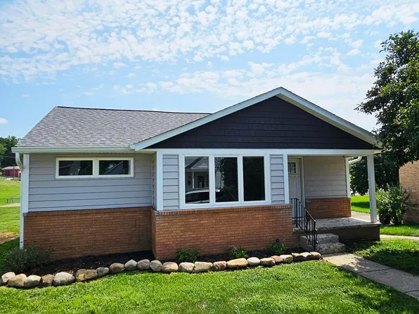 524 N Spring St, Logan, OH 43138