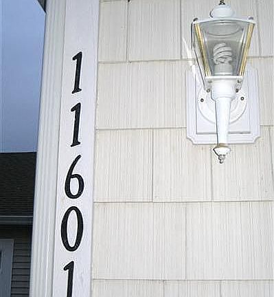 2nd image of 11601 Breckenridge Ln NW