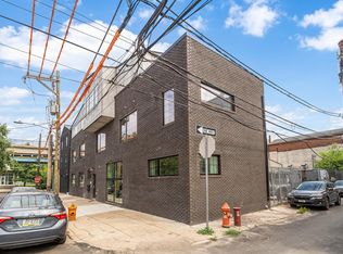 1772 N Front St #4, Philadelphia, PA 19122