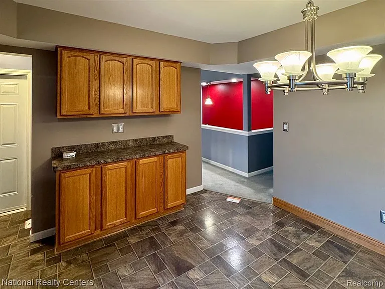 34528 Hawke Dr — Photo 9